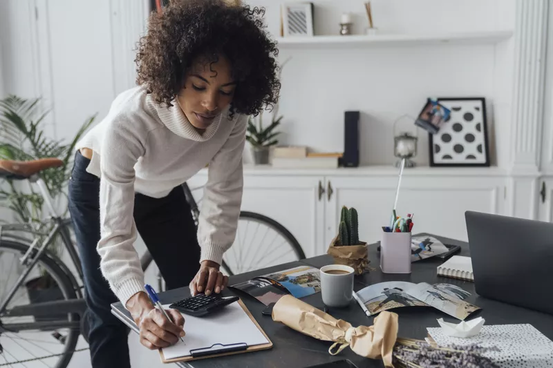 How the Minimal Interest on Your Brokerage Cash Holdings Might Be Draining Your Finances by Thousands